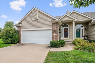 6765 NW 57th St, Johnston, IA 50131