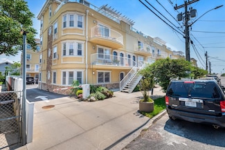 188 Beach 101st St Unit 1A, Rockaway Park, NY 11694