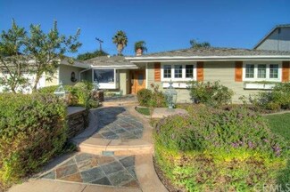 2884 Club House Rd, Costa Mesa, CA 92626