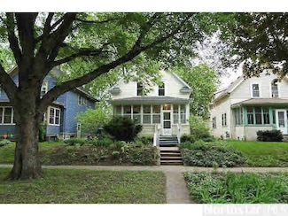1794 1794 Minnehaha Ave W, St. Paul, MN 55104