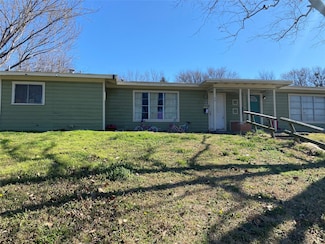 6 Pershing Dr Unit A & B, Denison, TX 75020