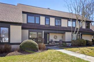 2 Westchester Way, Narragansett, RI 02882
