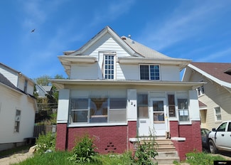 824 S 35th St, Omaha, NE 68105