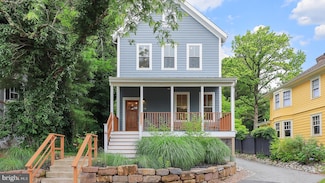 18 Hart Ave, Hopewell, NJ 08525