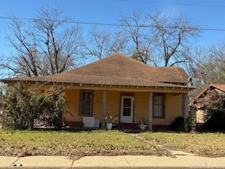 510 S Fulton St, Hope, AR 71801