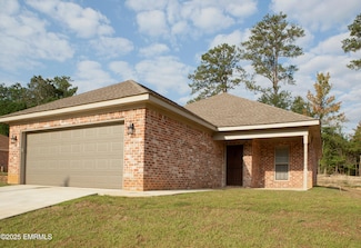 6821 10th Ave, Meridian, MS 39305