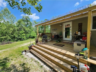 10618 Kaw Dr, Kansas City, KS 66111