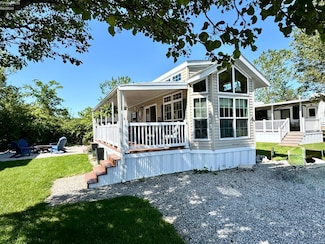 1920 S Bayshore Rd Unit 4, Lakeside Marblehead, OH 43440