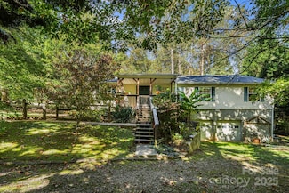 35 Evelyn Acres Dr, Asheville, NC 28806