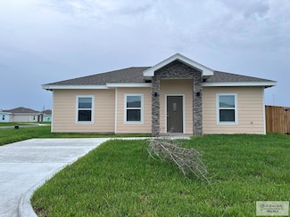 2714 Maria Dr, La Feria, TX 78559