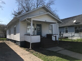 202 N Kendall St, Aurora, IL 60505