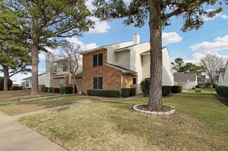 708 Woodbend Dr, Lewisville, TX 75067