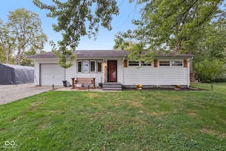 1690 Cardinal Ln, Shelbyville, IN 46176