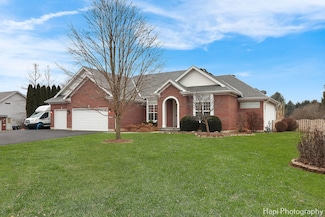 1917 Bison Ln, Johnsburg, IL 60051