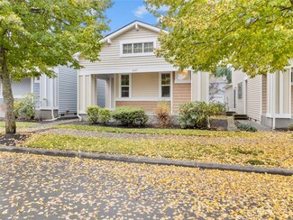 4127 Mckinley St NE, Lacey, WA 98516
