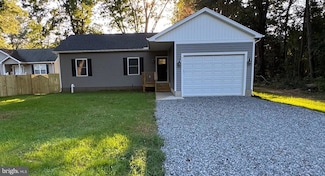 228 Dale Dr, Colonial Beach, VA 22443