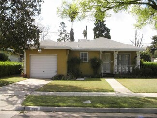 926 E Grove Ave, Fresno, CA 93706