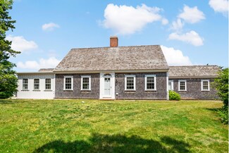 5 Smiths Point Rd, West Yarmouth, MA 02673