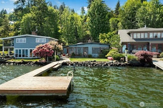 13008 Riviera Place NE, Seattle, WA 98125