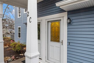 2 Overlook Cir Unit C, Smithfield, RI 02904