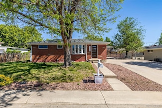 4953 W 61st Ave, Arvada, CO 80003