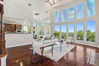 7204 Covered Bridge Dr, Austin, TX 78736