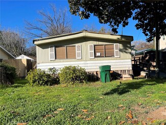 1056 E 9th St, Chico, CA 95928