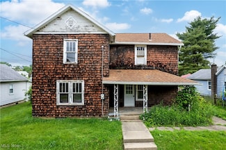 274 E South St, Shreve, OH 44676