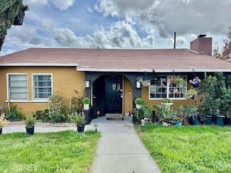 2356 W Hays St, Banning, CA 92220