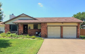 515 Meadowlark Ln, Newton, KS 67114