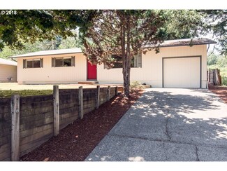 22203 S Marilyns Ave, Beavercreek, OR 97004