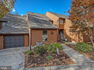 203 Tecumseh Trail, Hedgesville, WV 25427