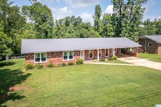 907 9th Ave NE, Jacksonville, AL 36265