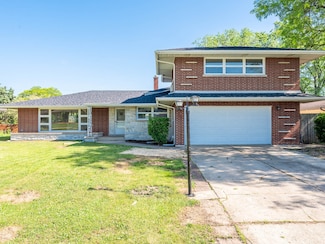 6052 W 128th St, Palos Heights, IL 60463
