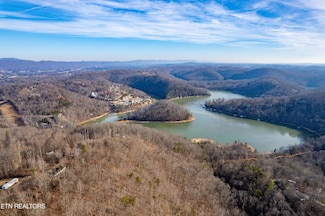 0 Shady Cove Rd, Caryville, TN 37714