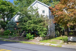 508 W Market St, Scranton, PA 18508