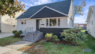 2721 Hessing St, River Grove, IL 60171