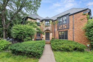 2442 Seabury Ave, Minneapolis, MN 55406