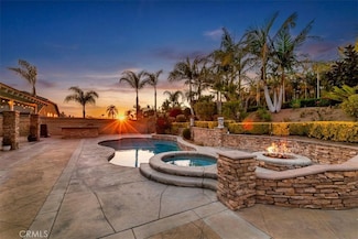229 Oldenburg Ln, Norco, CA 92860