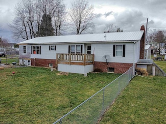 73 Maple Alley, Terra Alta, WV 26764
