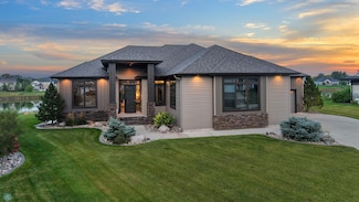 7342 15th St S, Fargo, ND 58104