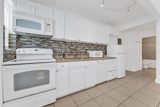 1639 Hayes St Unit 2, Hollywood, FL 33020