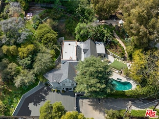 2111 Kress St, Los Angeles, CA 90046