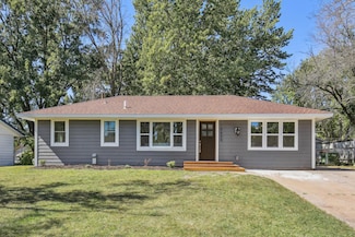 10400 Arrowhead St NW, Coon Rapids, MN 55433