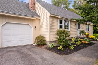 63 Flintlock Village Rd Unit 4, Wells, ME 04090