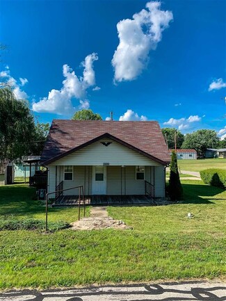 1202 W Hickory St, Union City, IN 47390