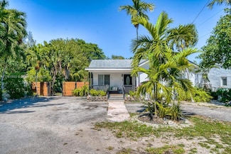 555 NW 88th St, El Portal, FL 33150