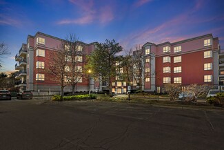 3100 Lexington Ln Unit 311, Glenview, IL 60026