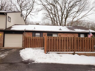 3670 Brentwood St, Norton Shores, MI 49441