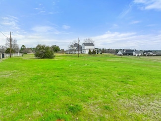 605 Bridle Ridge Dr, Tyler, TX 75703